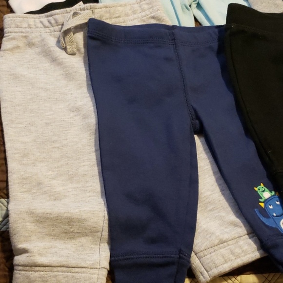 Infant clothes - Picture 4 of 5